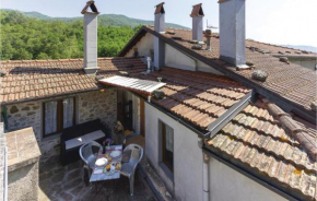 Lovely Apartment In Casoli Lu With Kitchen